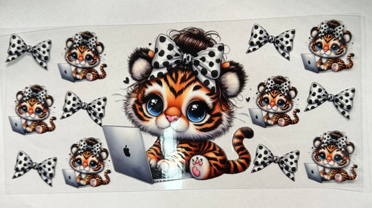 CUTE TIGER